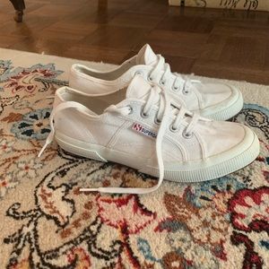 White Supergas